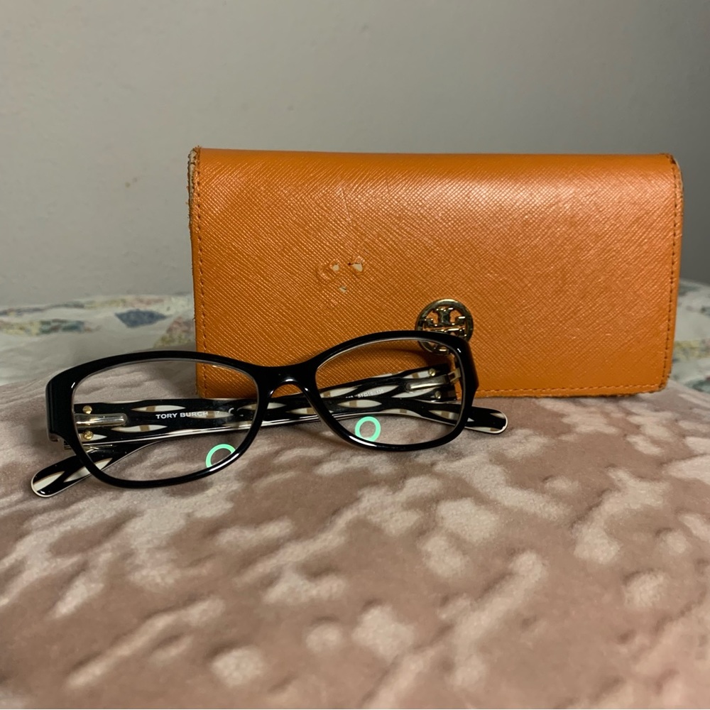 Tory Burch Eyeglasses TY 2022 910